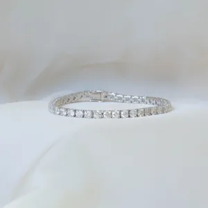 14kw 13.65ctw Diamond Tennis Bracelet