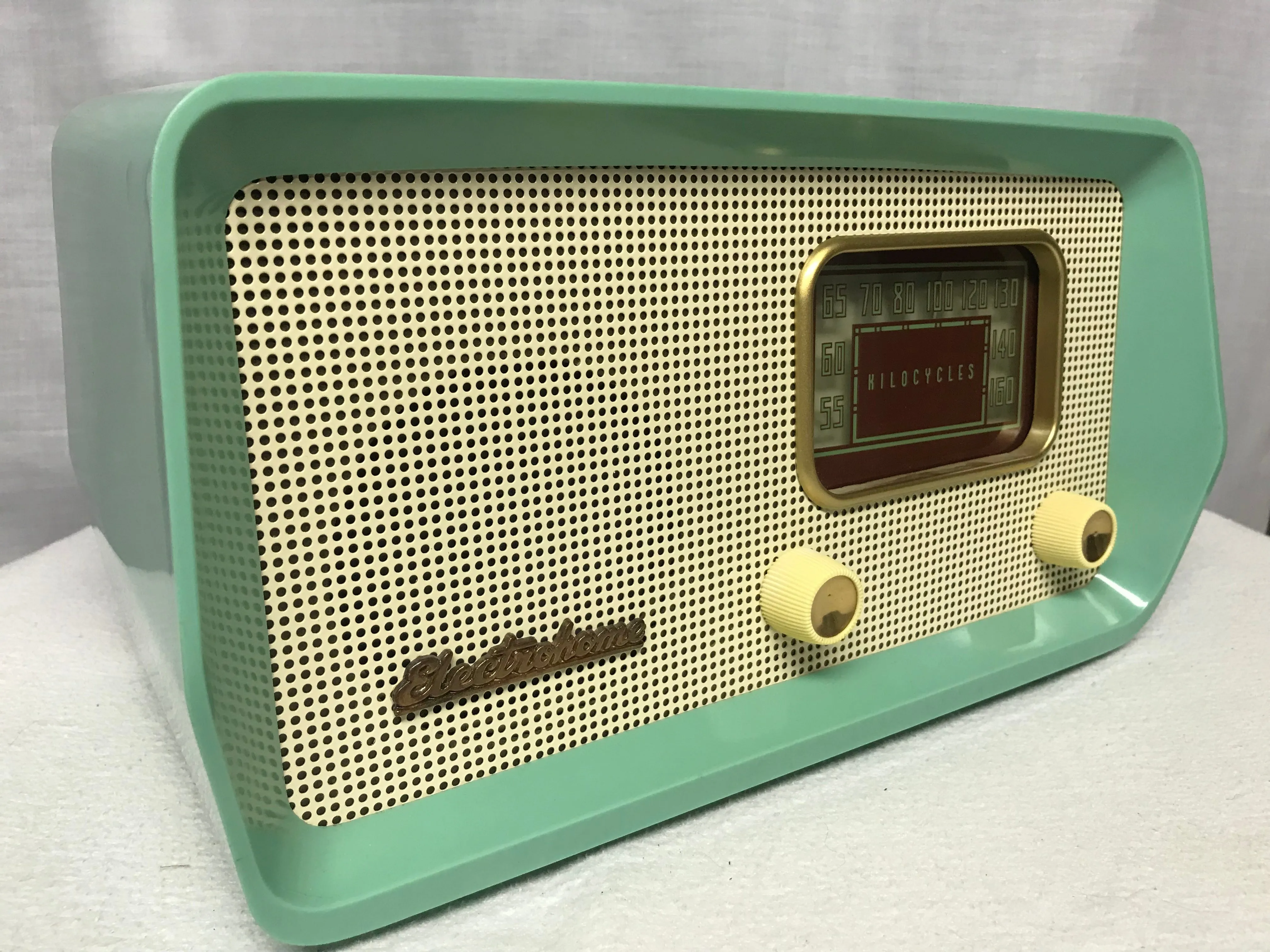 1950’s Electrohome Tube Radio With Bluetooth input.