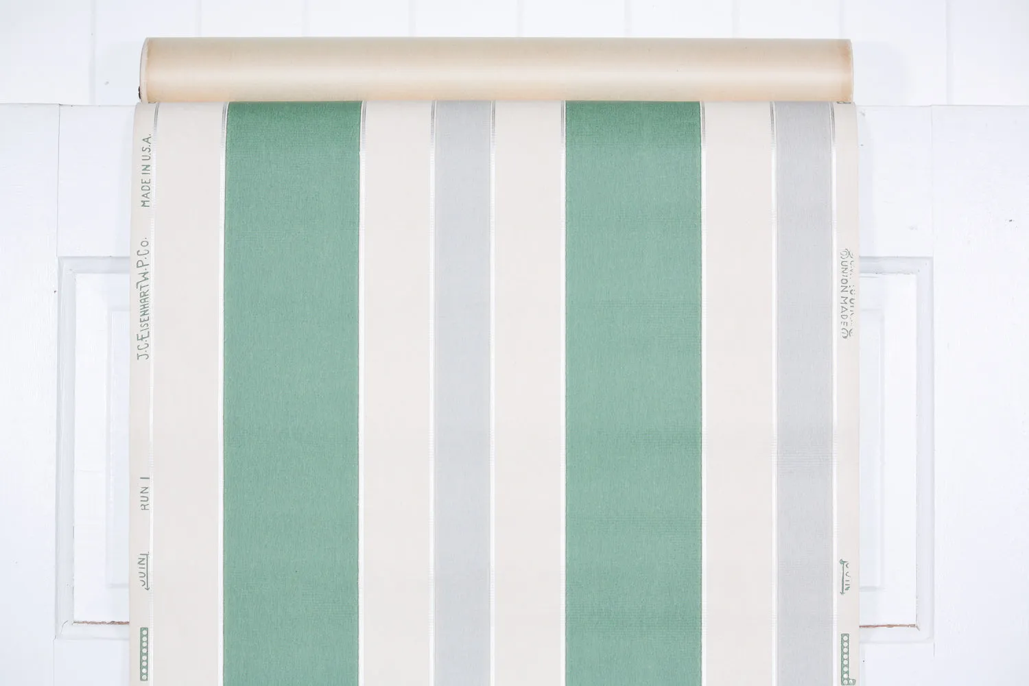 1950s Stripe Vintage Wallpaper