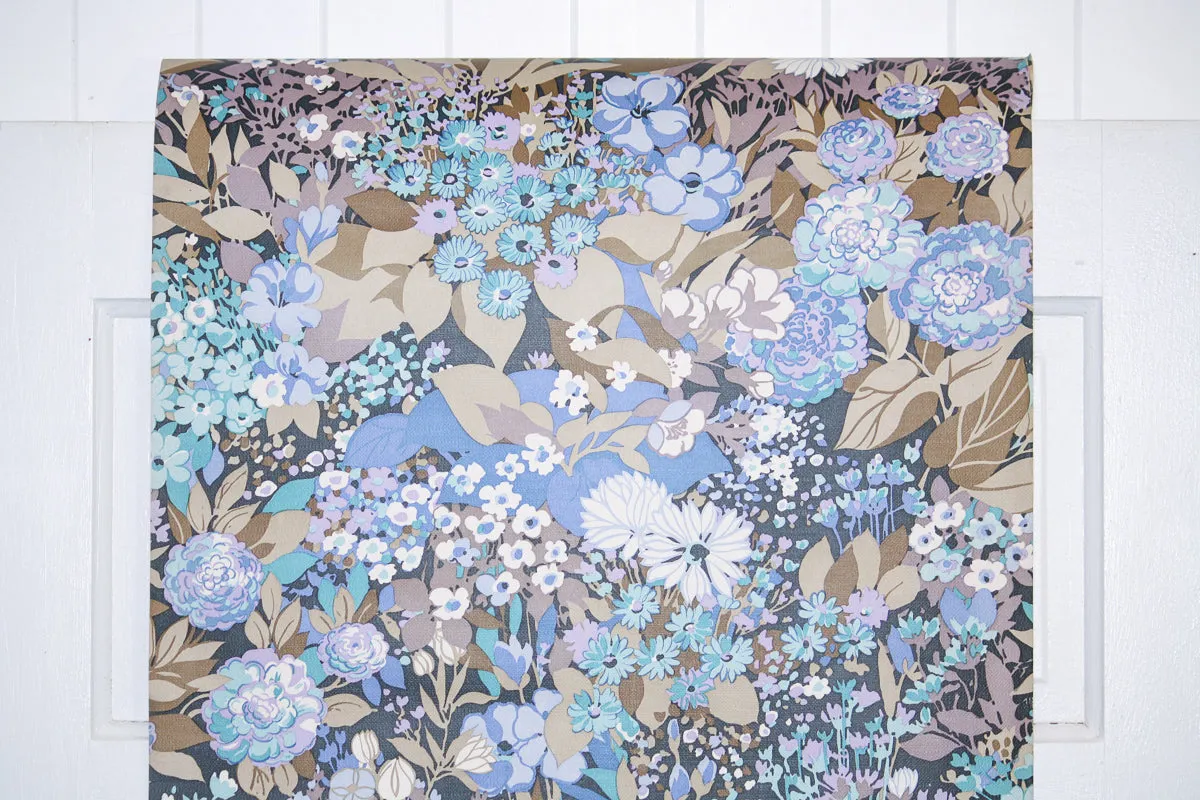 1970s Floral Vintage Wallpaper