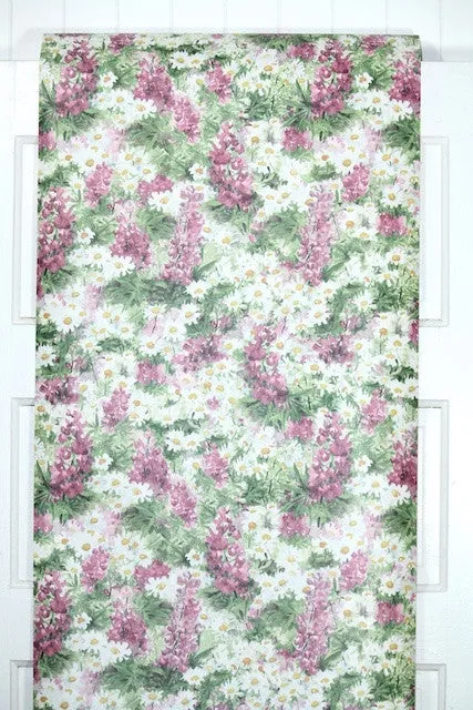 1980s Floral Vintage Wallpaper