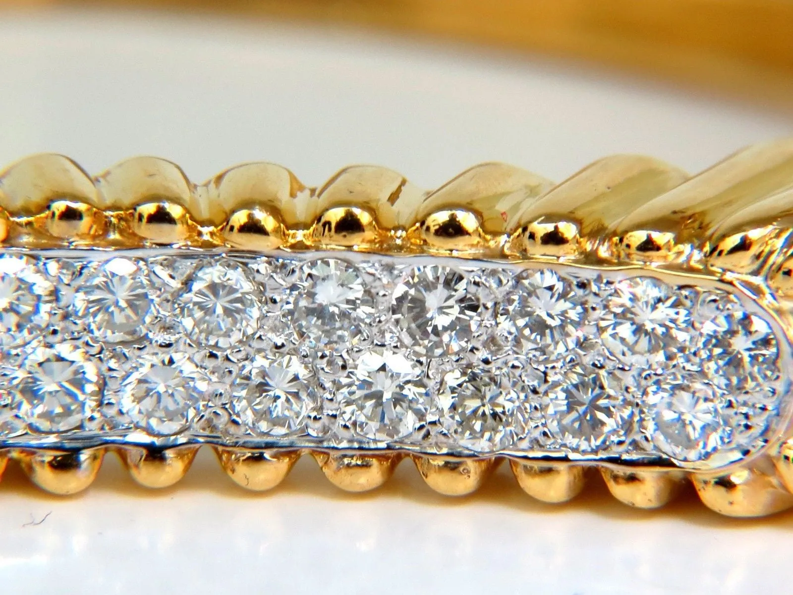 2.30CT INVERTED ARCH GRILLED WAVE RETRO 14KT DIAMONDS BANGLE BRACELET