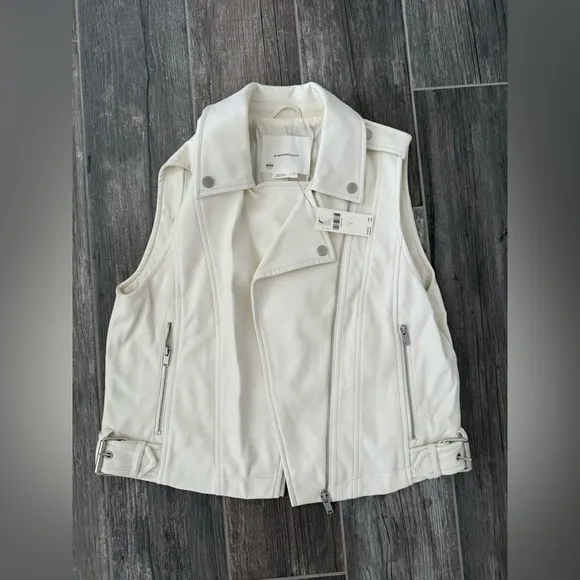Anthropologie White Faux Leather Moto Vest – Size Small