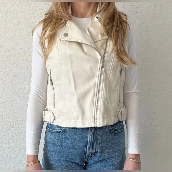 Anthropologie White Faux Leather Moto Vest – Size Small