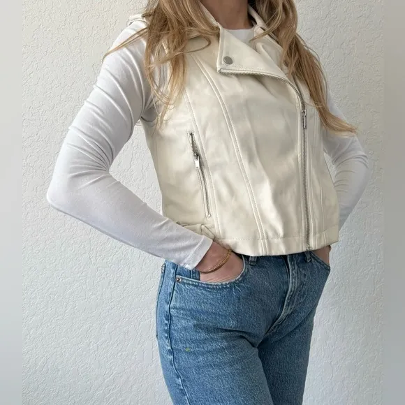 Anthropologie White Faux Leather Moto Vest – Size Small