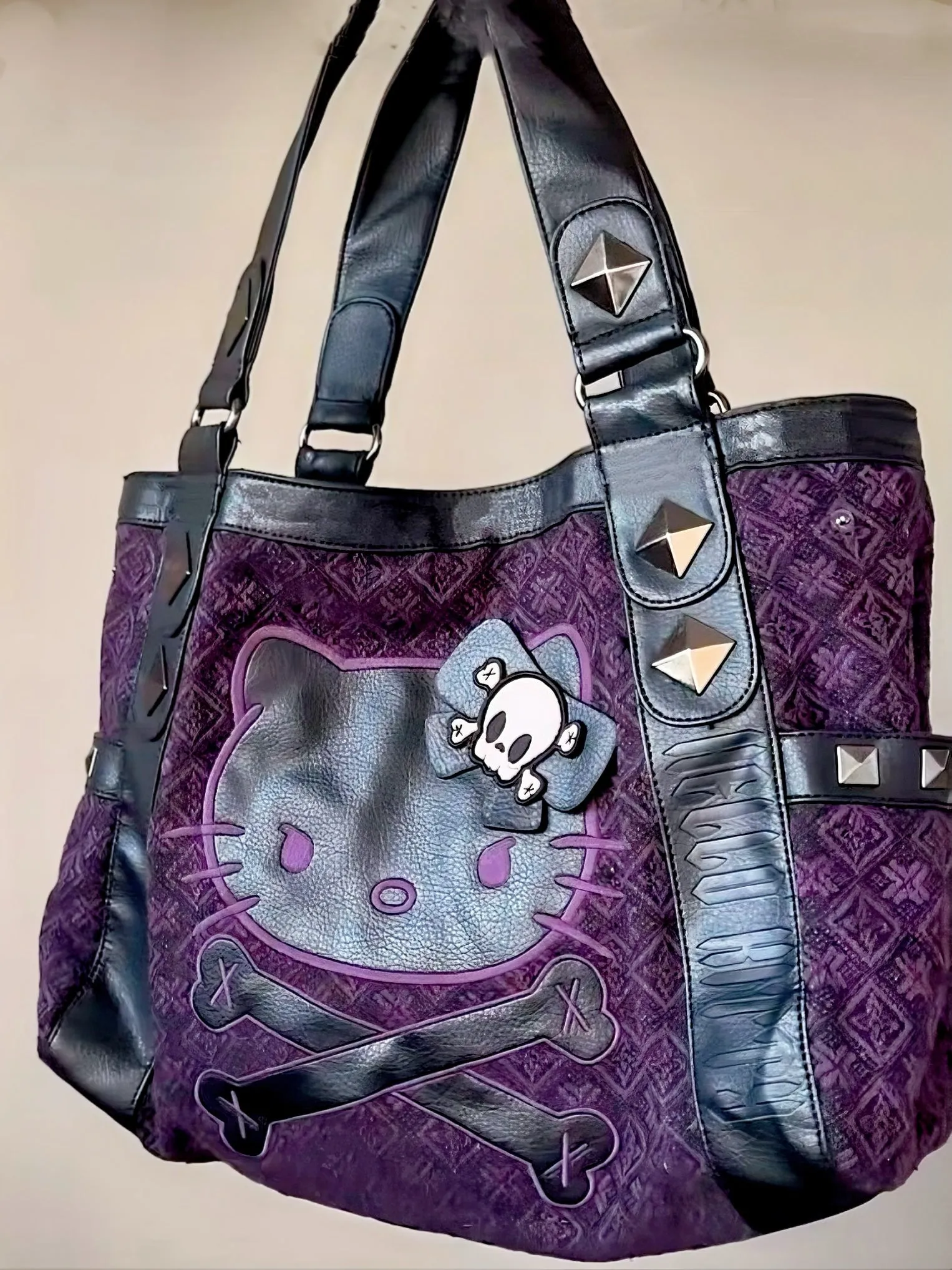 'Baddie Alert' Vintage Purple Rivet Kitty Hand Bag