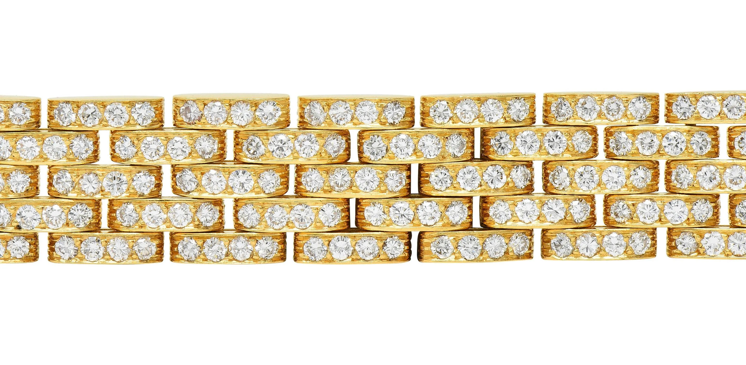 Cartier French 1980's 12.00 CTW Diamond 18 Karat Yellow Gold Vintage Maillion Pantheré Bracelet