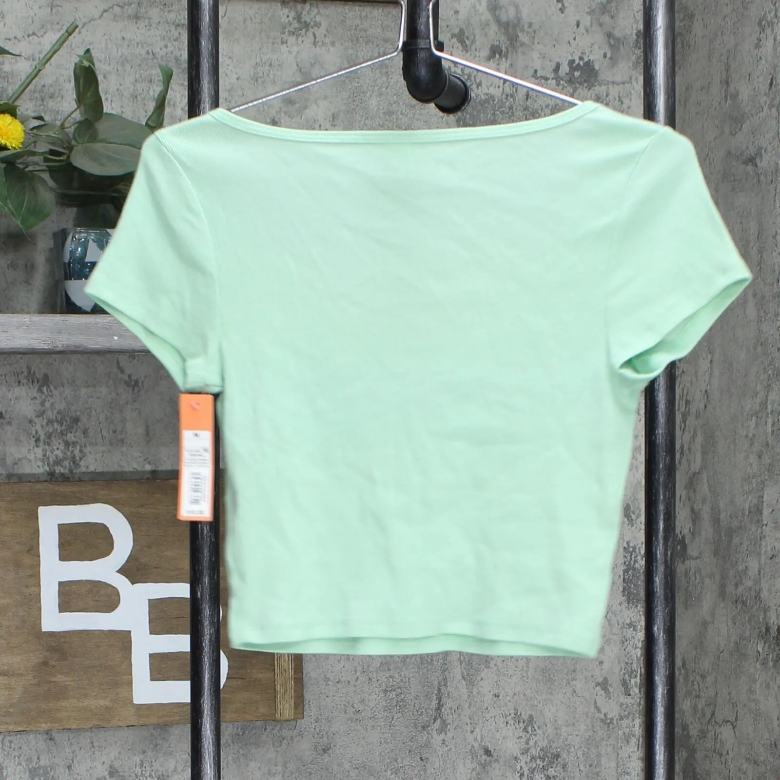 Colsie Women's Notch Collar Neck Short Sleeve Lounge Cropped T-Shirt Green M