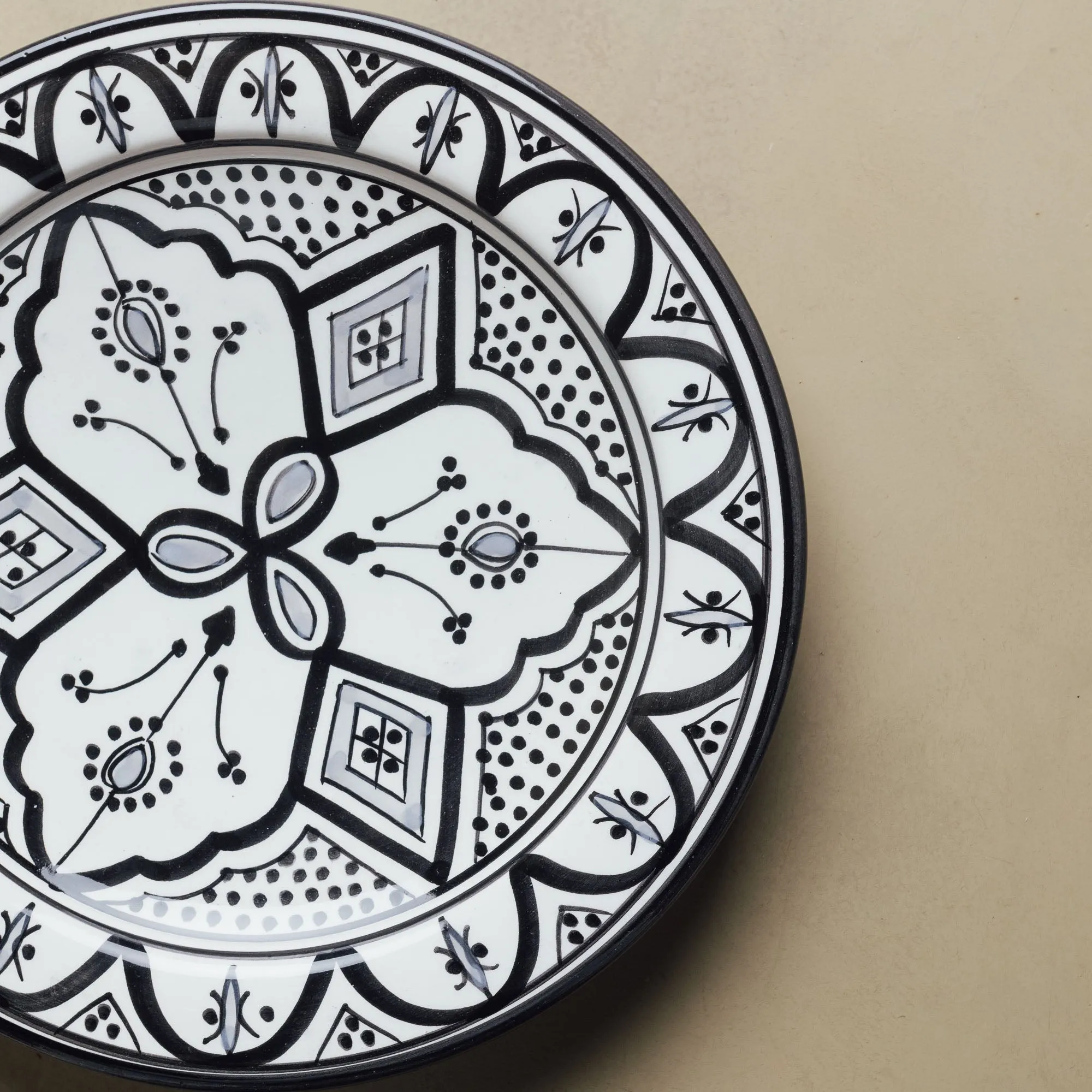 Fez Dinner Plate Black Grey - Moroccan Dinnerware