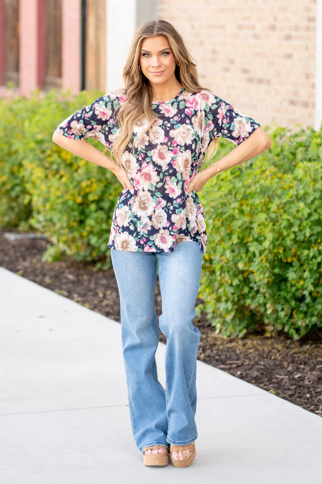 Floral Round Neck Short Sleeve T-Shirt