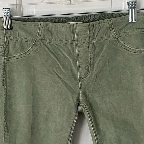 Free People We The Free Penny Pull-On Stretch Flare Corduroy Size 24 Retro 70’s