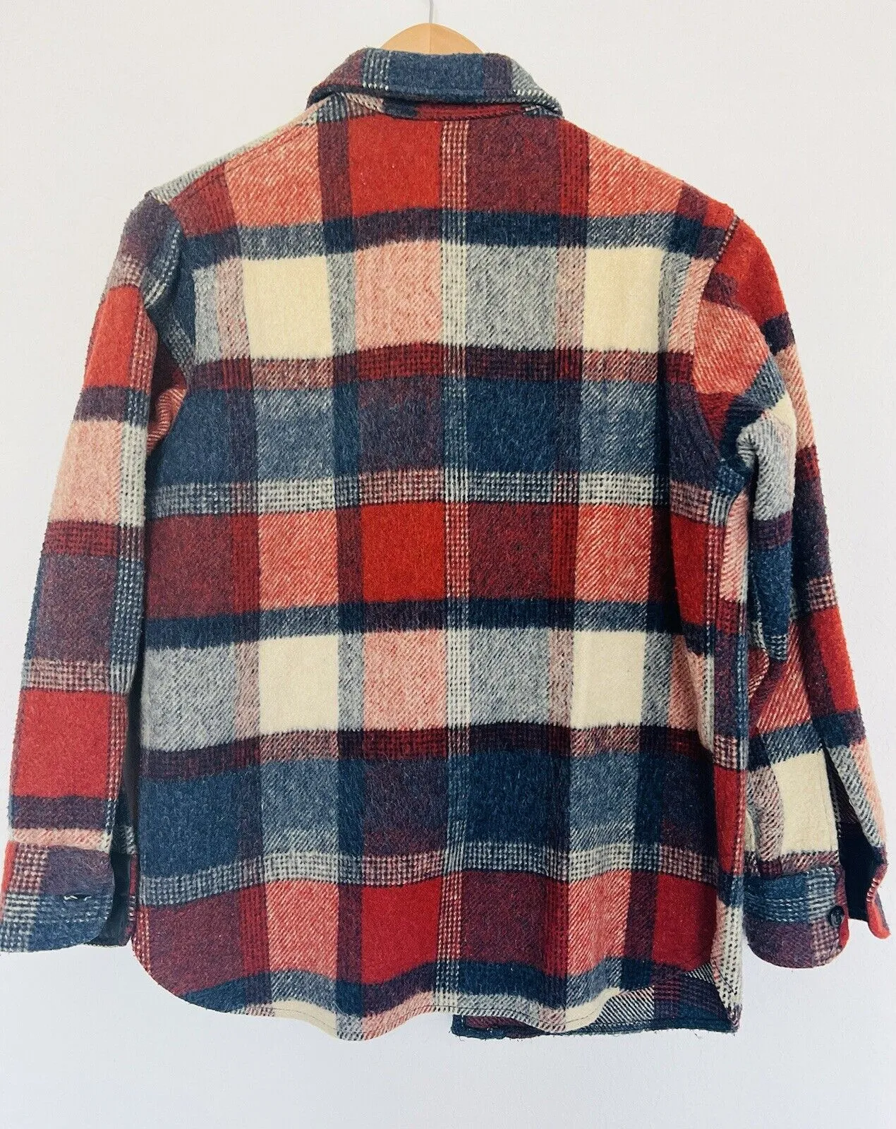 GAP Vintage Plaid Heavy Woven Button Down Shirt Jacket Red Blue Classic 80s