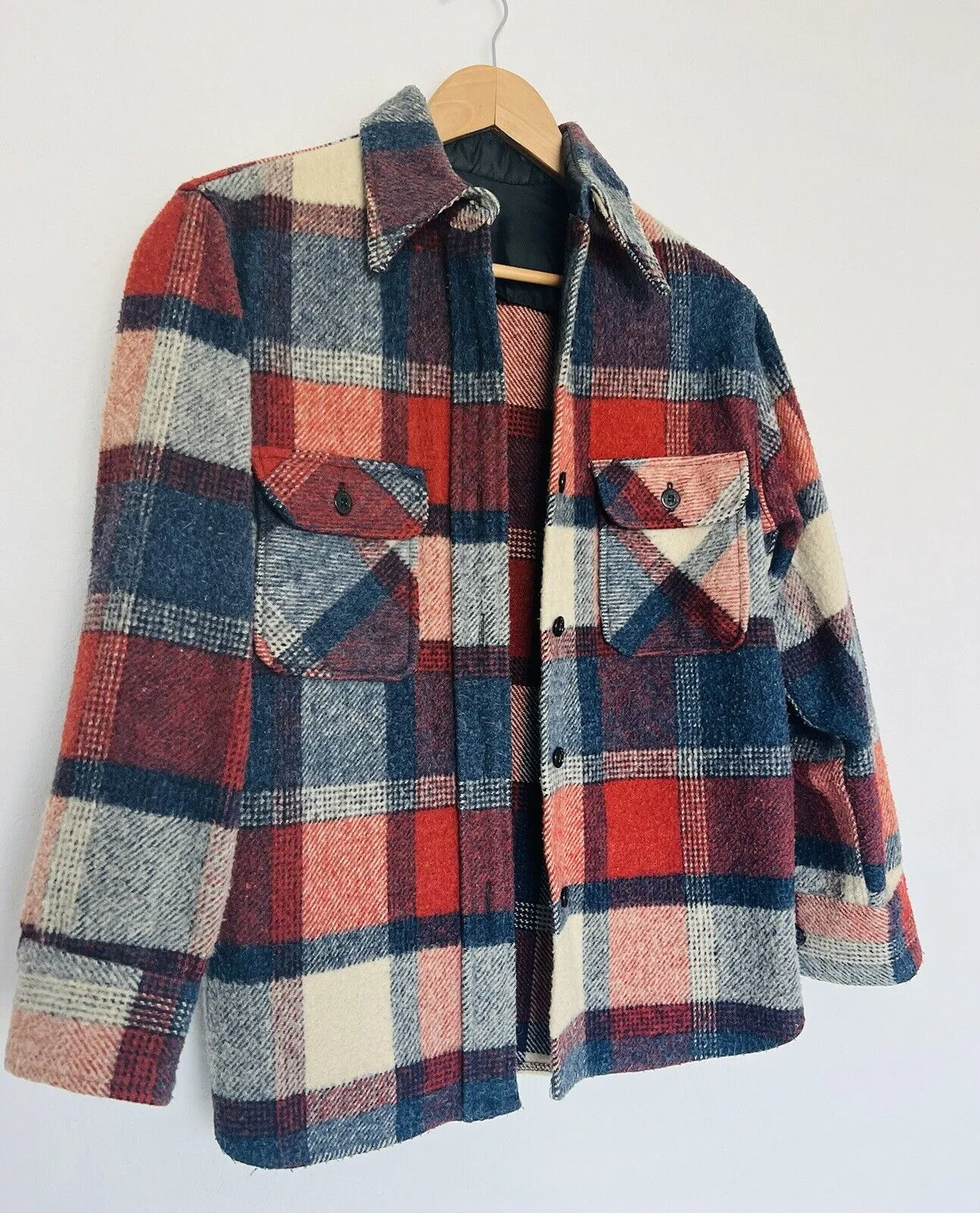 GAP Vintage Plaid Heavy Woven Button Down Shirt Jacket Red Blue Classic 80s