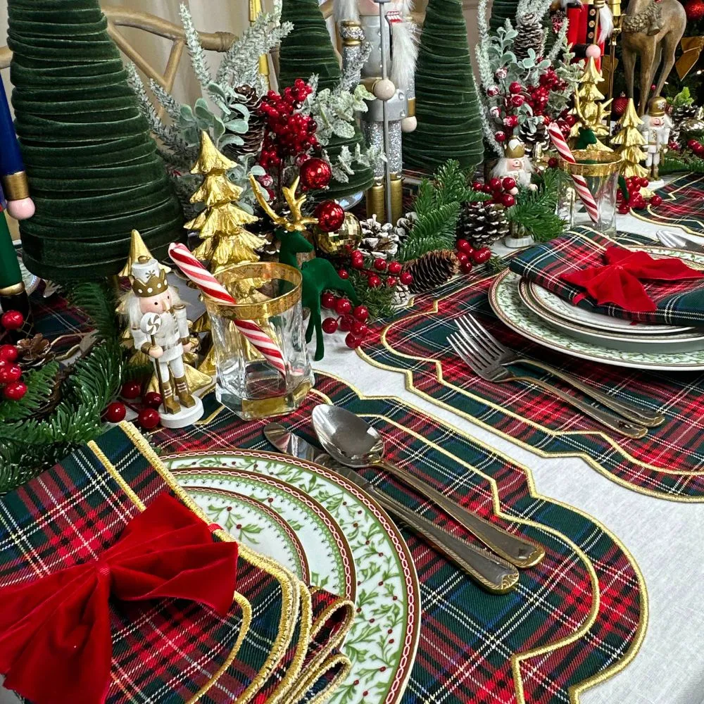 Georgina Placemat / Plaid with Gold Embroidery (Set of 4)