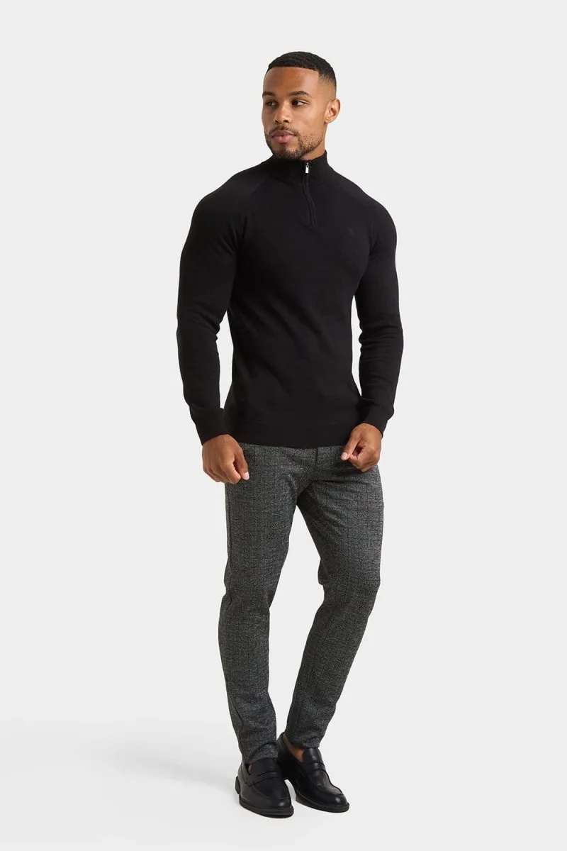 Half Zip Neck in Black