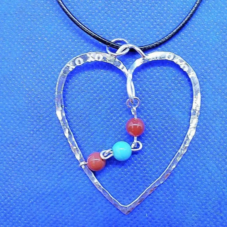 Handcrafted Sterling Silver Heart Pendant – Hammered Texture with Gemstones, Interchangeable Chain