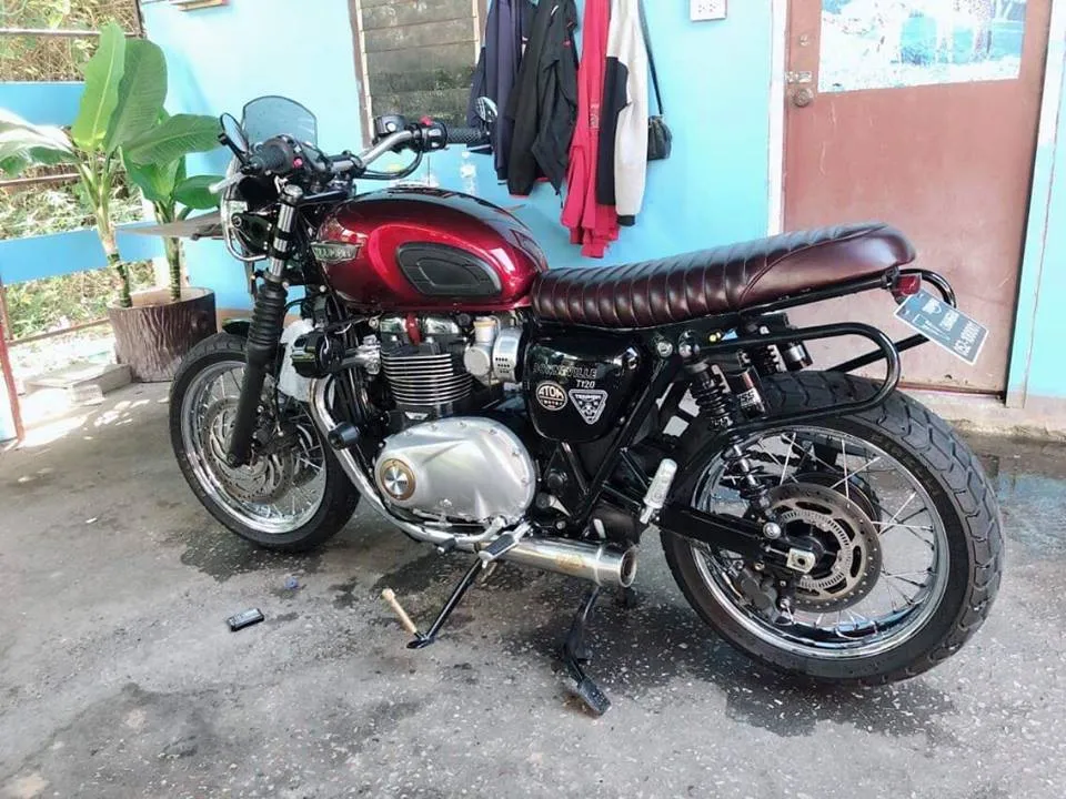 KB-TACRS - Triumph Bonneville Air-Cooled Classic Roll Seat