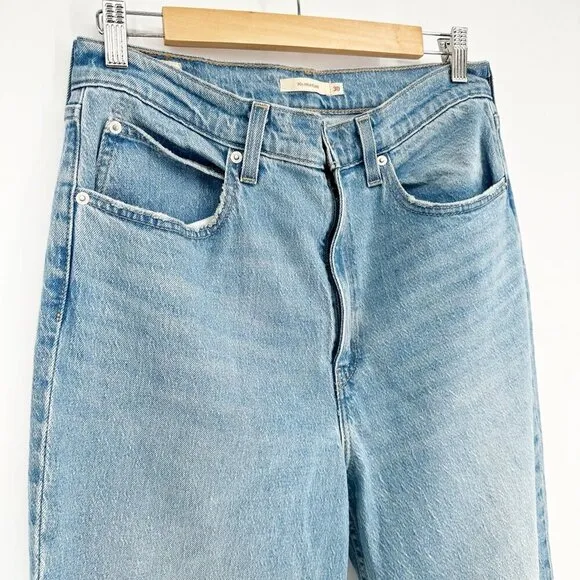 Levi's Premium 70s High Flare Jeans Light Wash Blue High Rise Relaxed Women's 30
