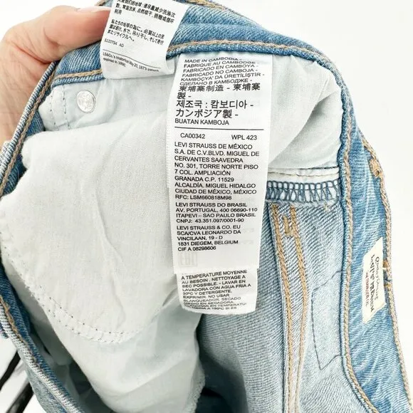 Levi's Premium 70s High Flare Jeans Light Wash Blue High Rise Relaxed Women's 30