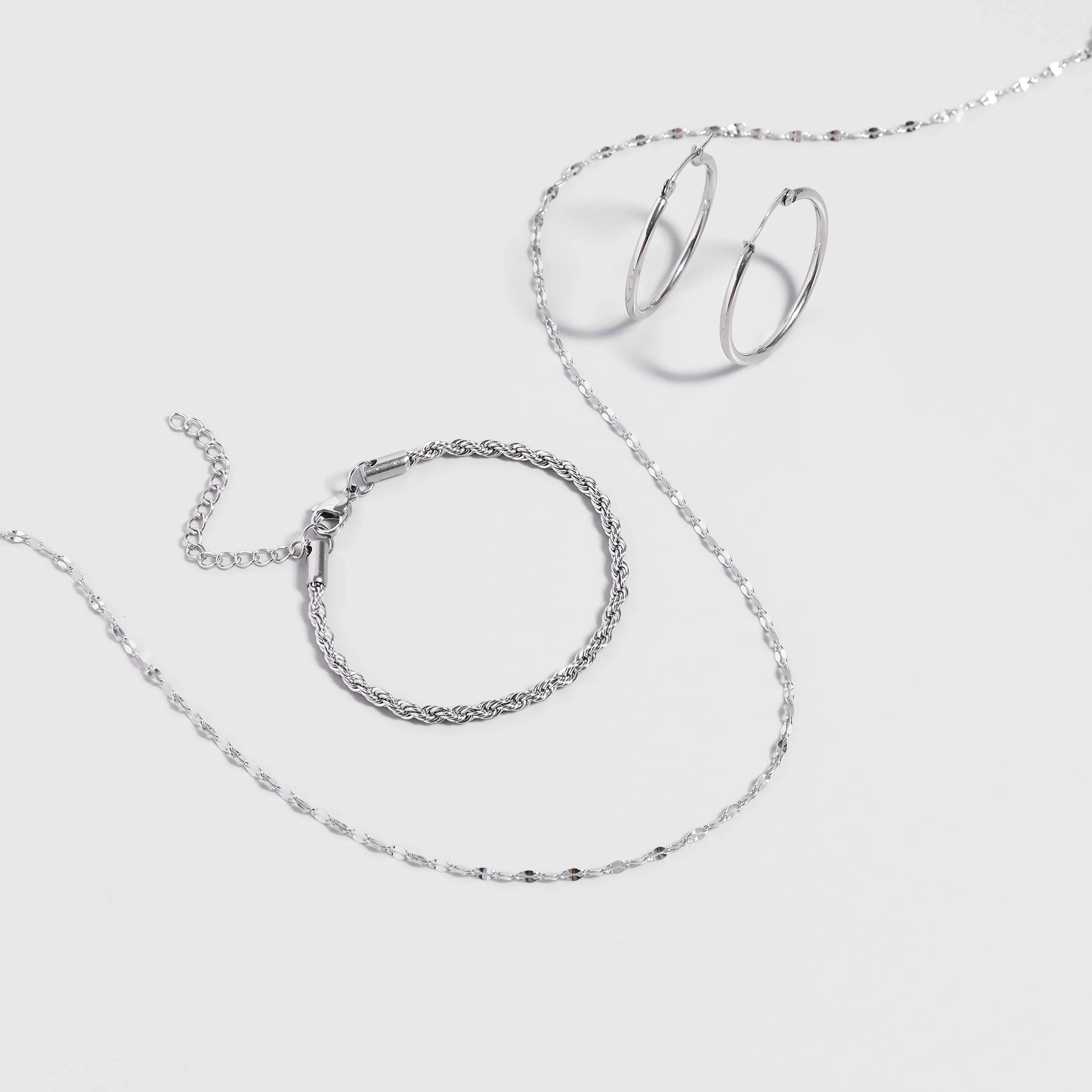 Lola 18K Gold PVD and Stainless Steel PVD Lip Chain Necklace
