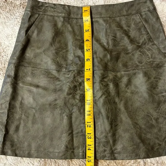LuLaRoe Green Mini Pencil Skirt Casual