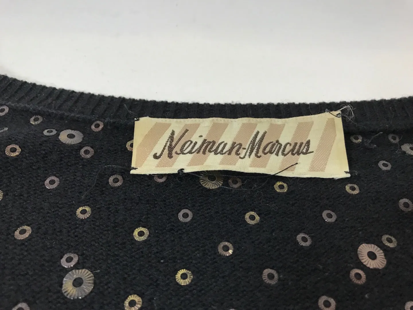 NEIMAN MARCUS Black Long Sleeve Knit Sweater w/ Red Rhinestones