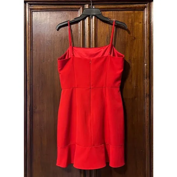 NWT Gianni Bini &quot;Evie&quot; Dress with Adustable Straps - Size 8
