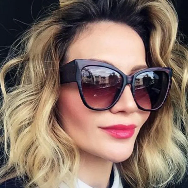 Oversize Cat Eye Retro Sunglass