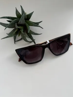 QUAY Call The Shots Remixed - Neutral Tort/Brown