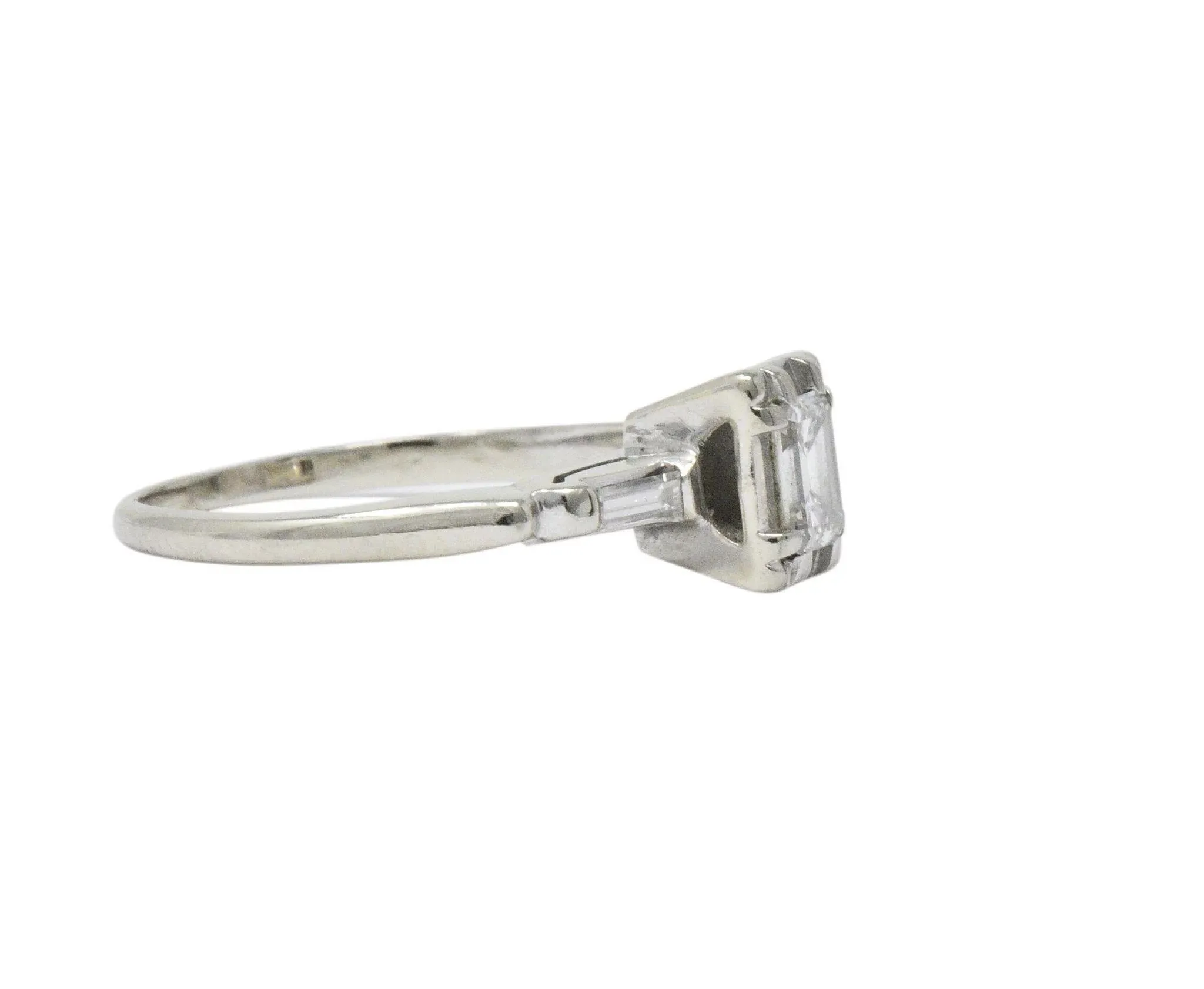 Regal 0.45 CTW Diamond 14 Karat White Gold Engagement Ring