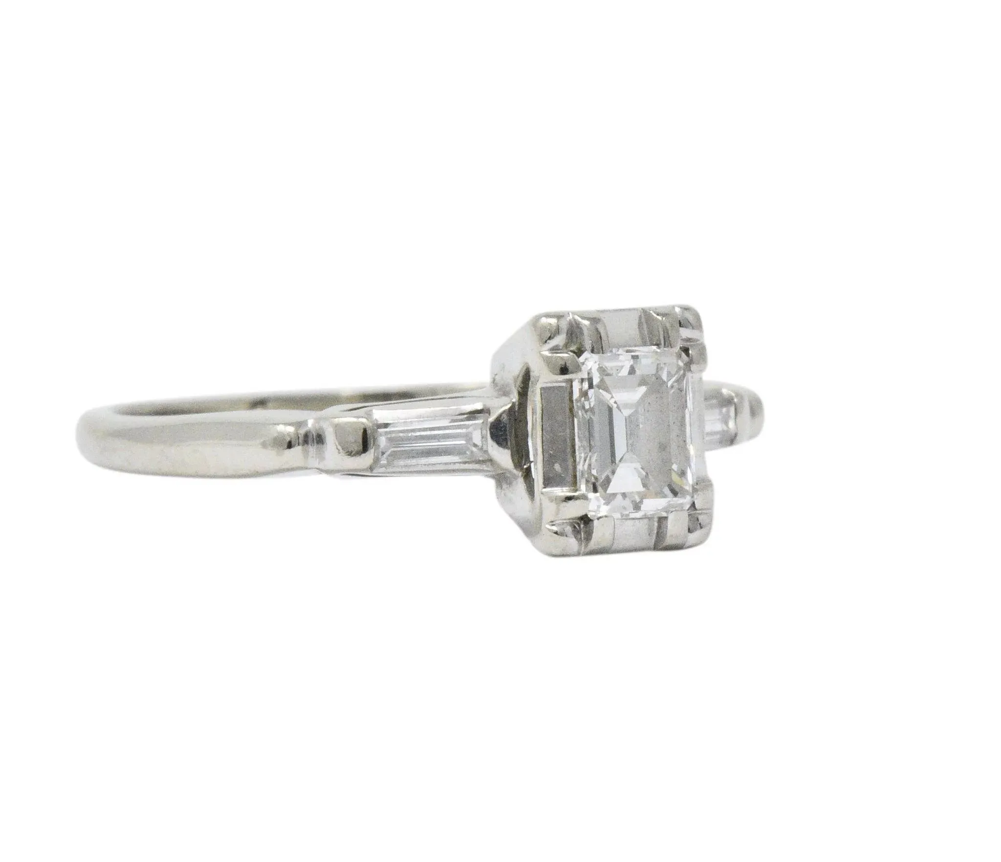 Regal 0.45 CTW Diamond 14 Karat White Gold Engagement Ring