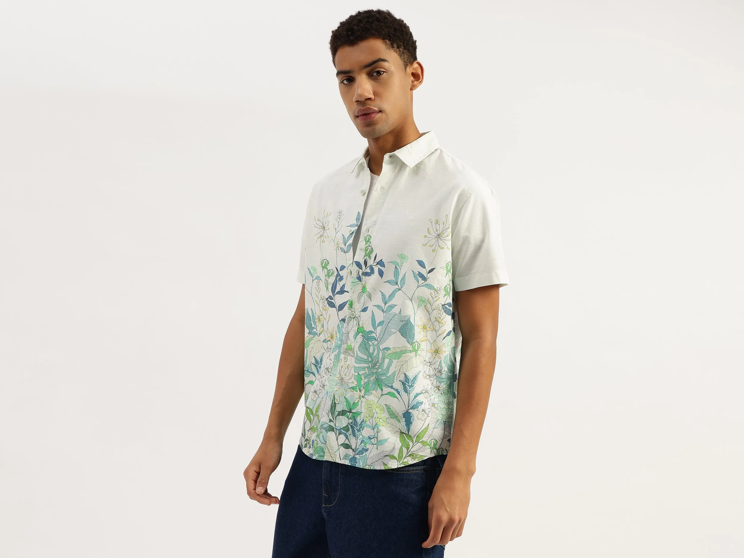 Relaxed Fit Spread Collar Botanical Print Shirt