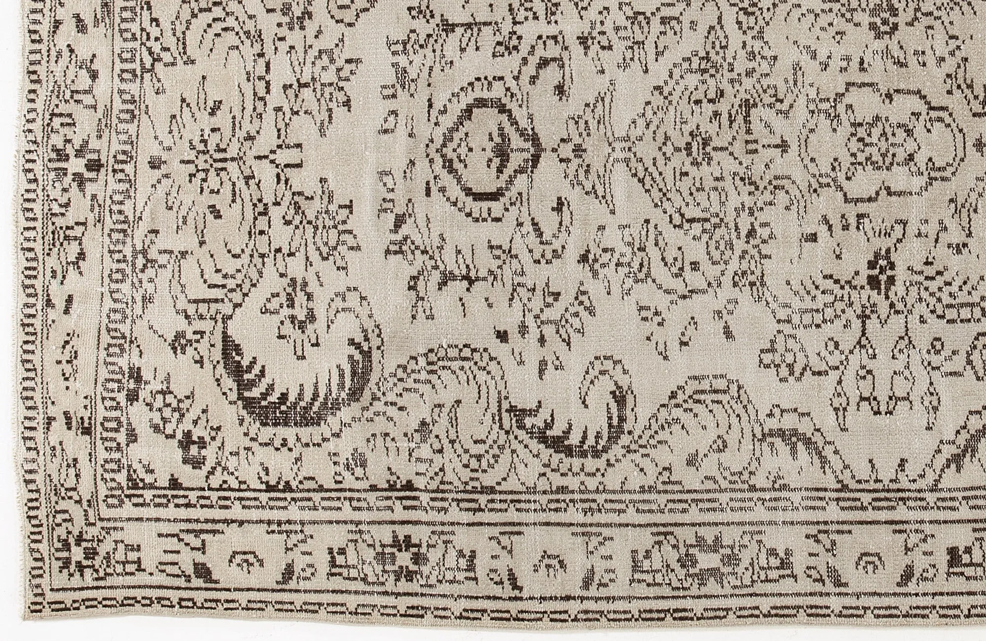 Retro Design Beige Over Dyed Vintage Rug 4'10'' x 8'11'' ft 147 x 273 cm