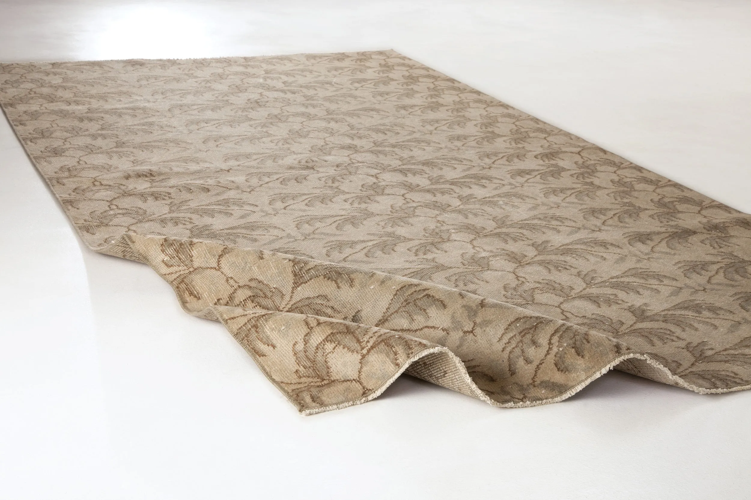 Retro Design Beige Over Dyed Vintage Rug 4'10'' x 8'4'' ft 148 x 253 cm