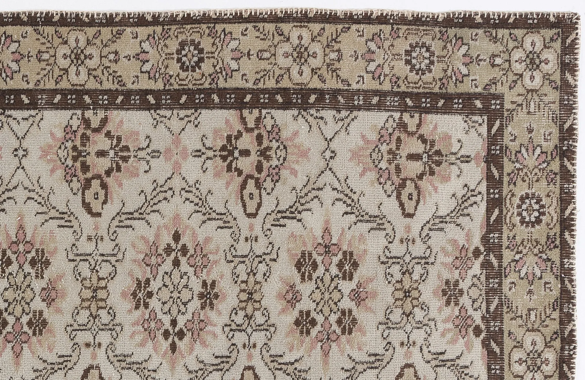Retro Design Beige Over Dyed Vintage Rug 5'10'' x 8'10'' ft 177 x 270 cm