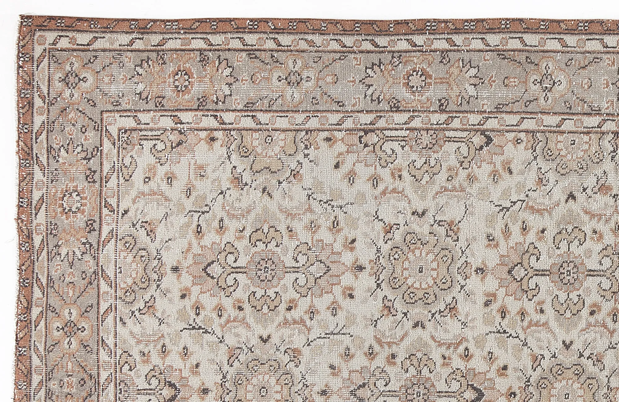 Retro Design Beige Over Dyed Vintage Rug 5'7'' x 9'3'' ft 170 x 283 cm
