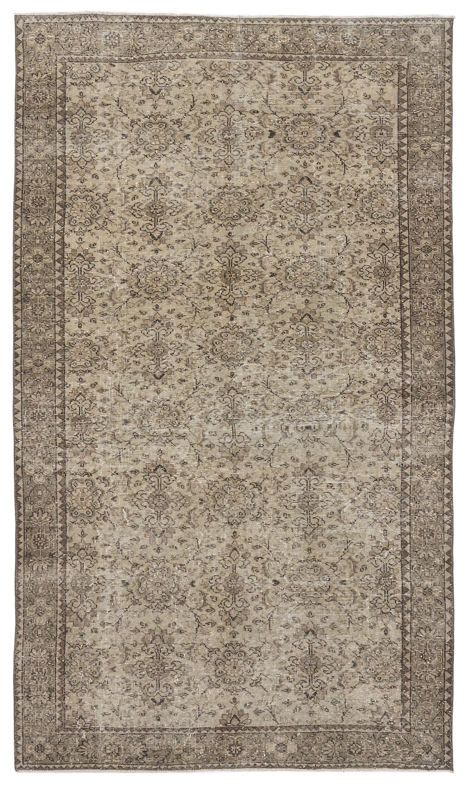 Retro Design Beige Over Dyed Vintage Rug 5'7'' x 9'5'' ft 169 x 288 cm