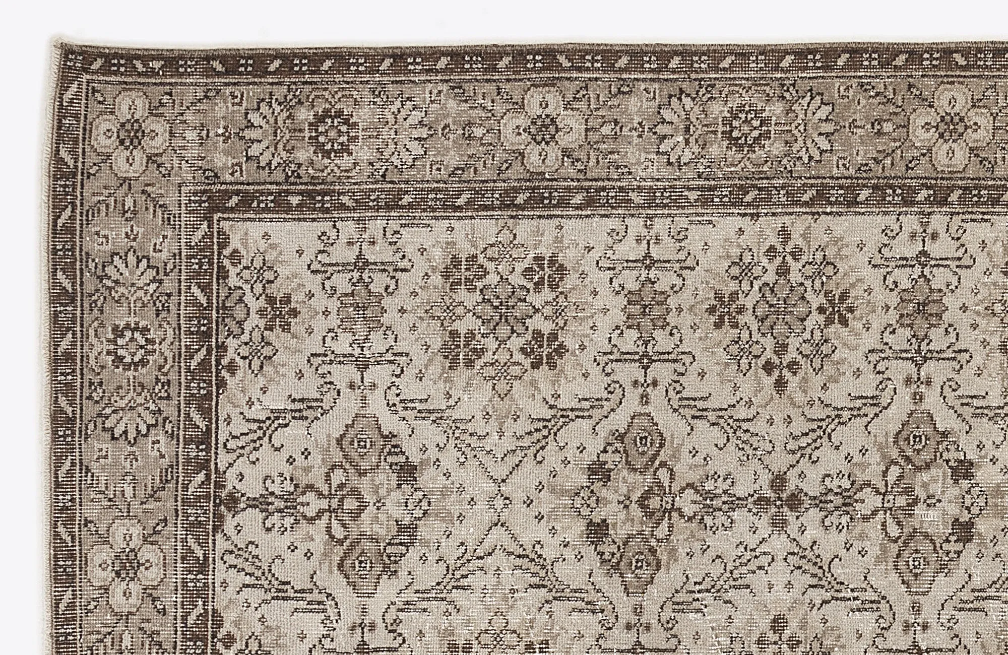 Retro Design Beige Over Dyed Vintage Rug 5'7'' x 9'6'' ft 170 x 290 cm
