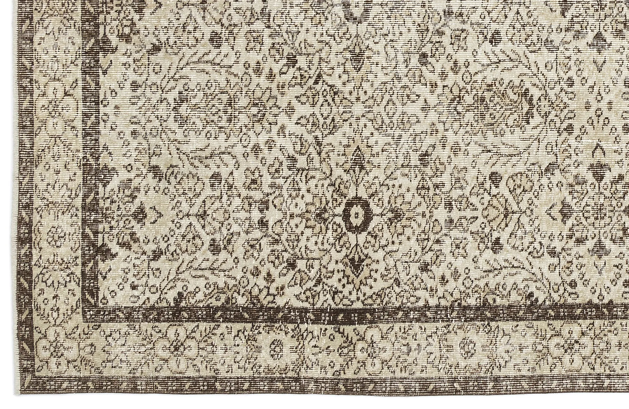 Retro Design Beige Over Dyed Vintage Rug 5'9'' x 9'9'' ft 175 x 296 cm