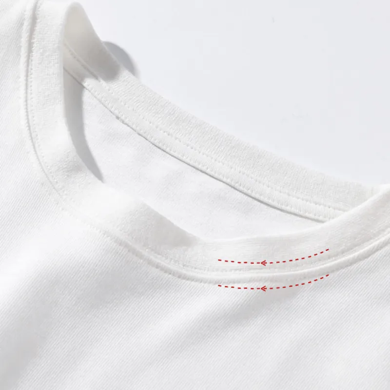 Retro "Sagacity" Graphic T-shirt