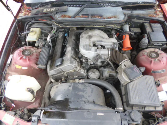 S2704 3' E36 Coupe 318is M42 MANUAL 1994/05