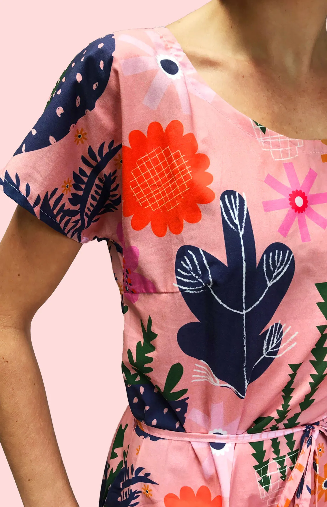 SALE Peach Retro Pot Plant Garden 100% cotton dress with pockets (cap sleeves)