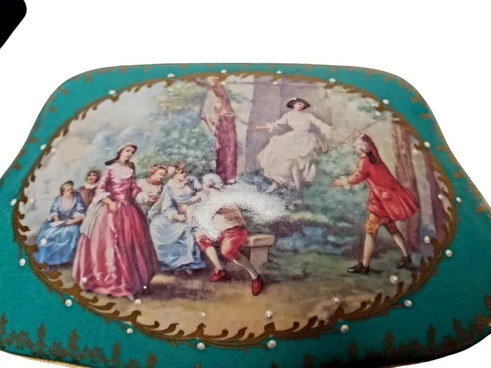 Serenade Woman JEWELRY BOX - EXTREMELY RARE