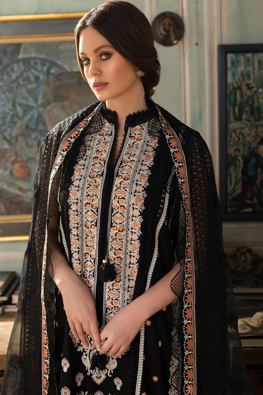 SOBIA NAZIR LUXURY LAWN 2023 | 5B