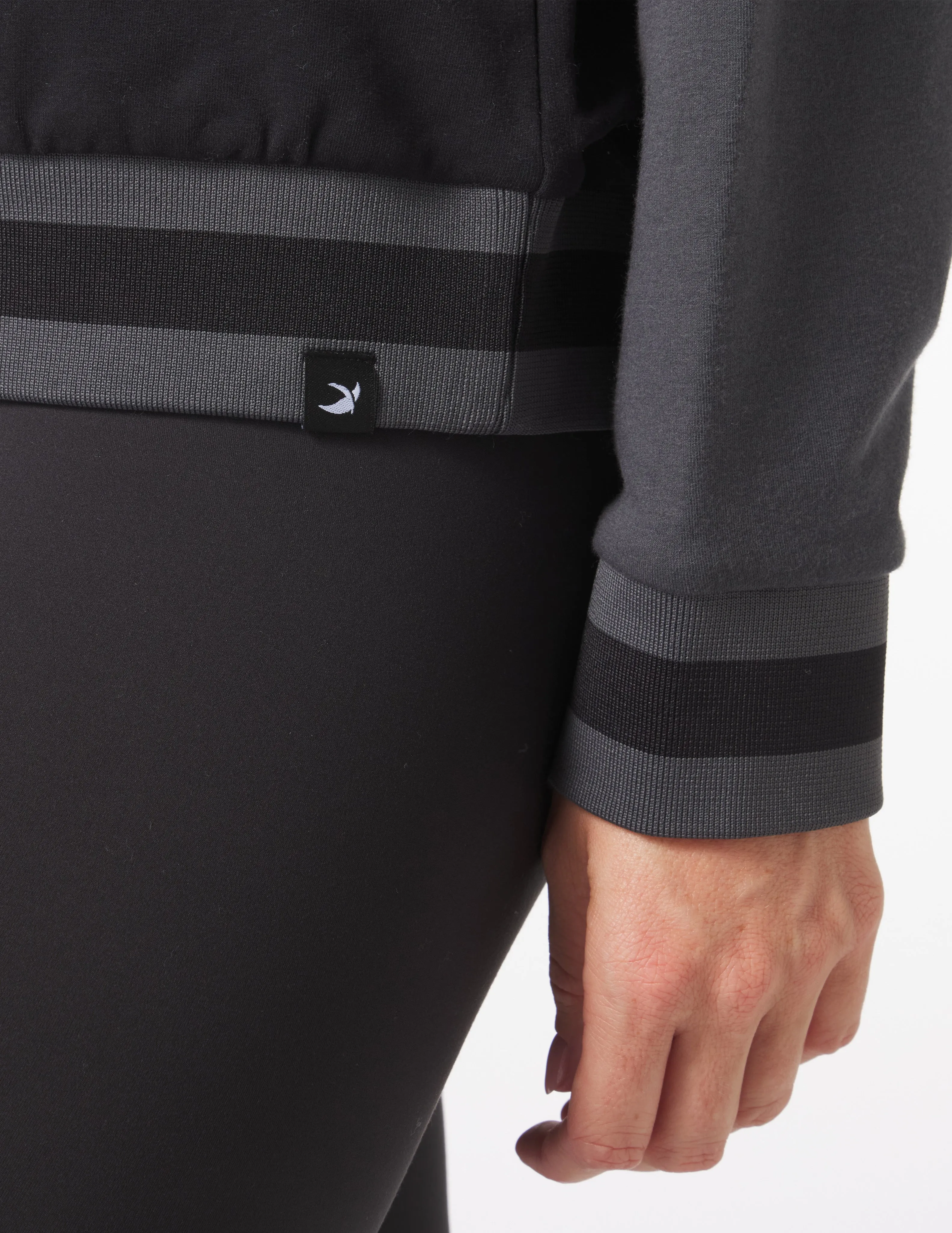 Varsity Crew: Black/Carbon