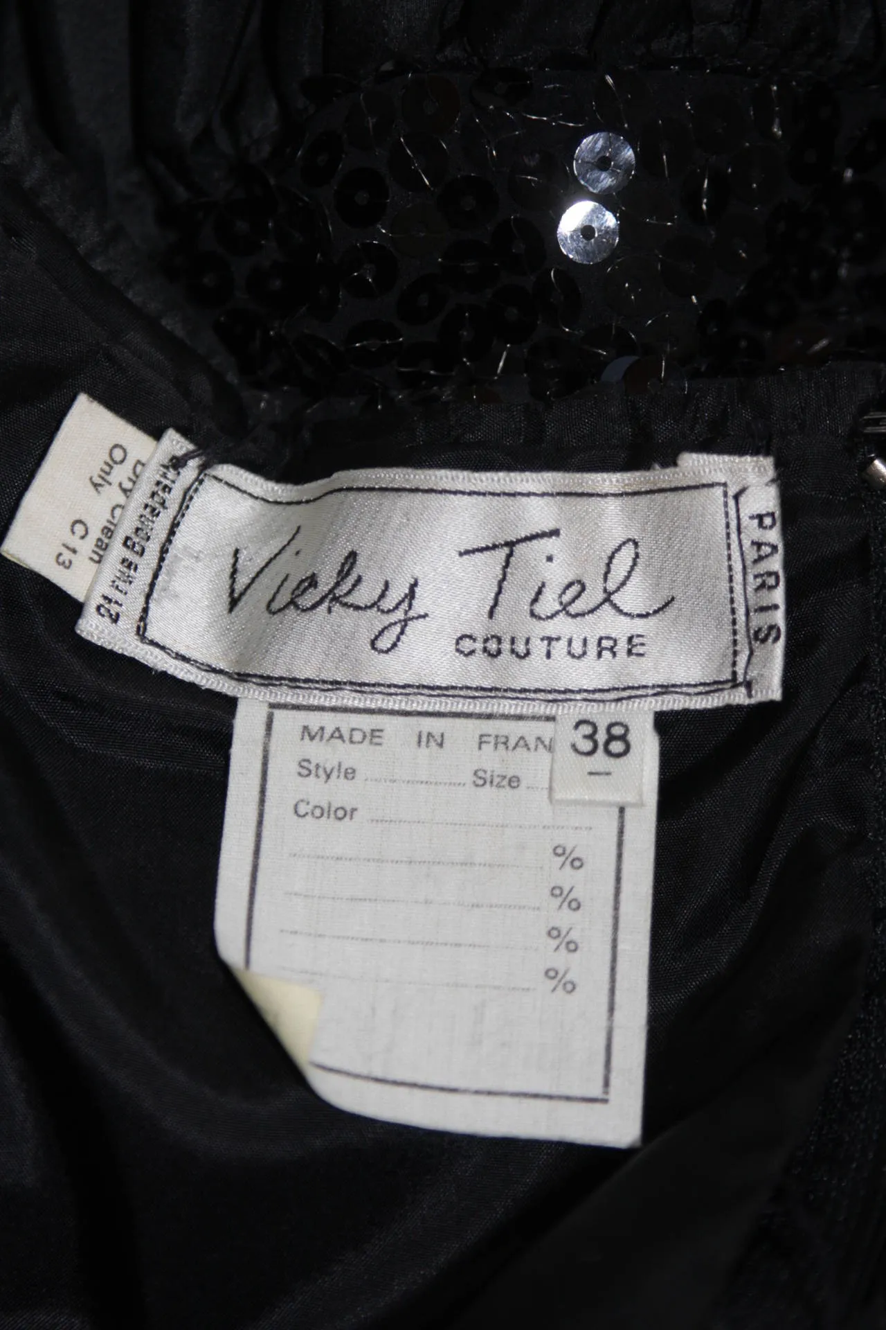 VICKY TIEL Black Sequin Bodice Cocktail Dress Size 38