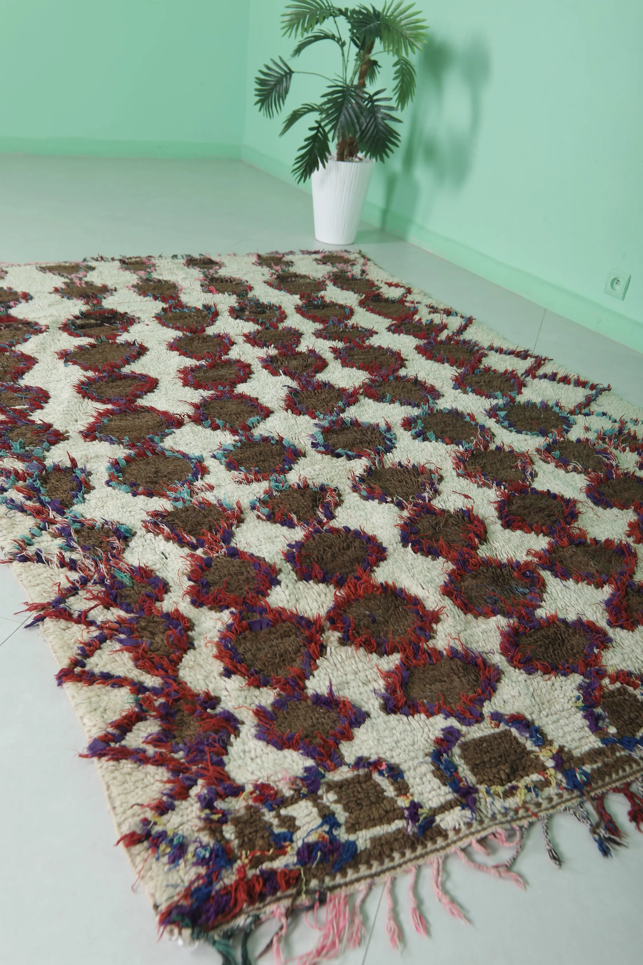 Vintage Berber Rug 5.1 X 7.8 Feet – Handwoven Moroccan Carpet