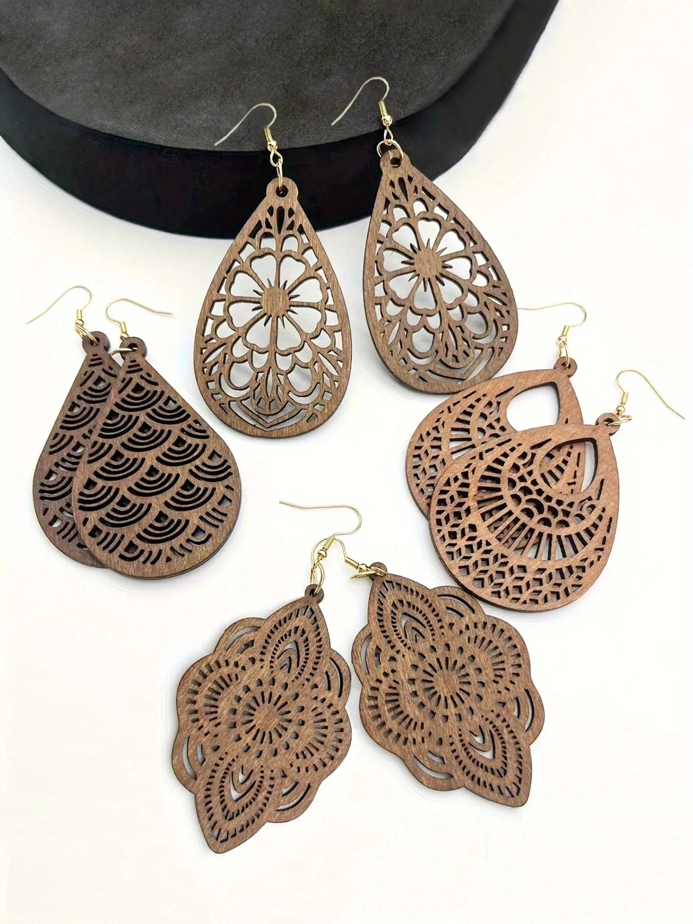 Vintage Carved Flower Dangle Earrings Set | 4 Pairs Retro Wooden Earrings | Elegant Gift