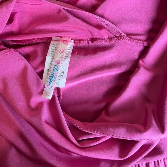 Vintage Pink V-Neck Flowy Stretch Dress Knee Length Pleated