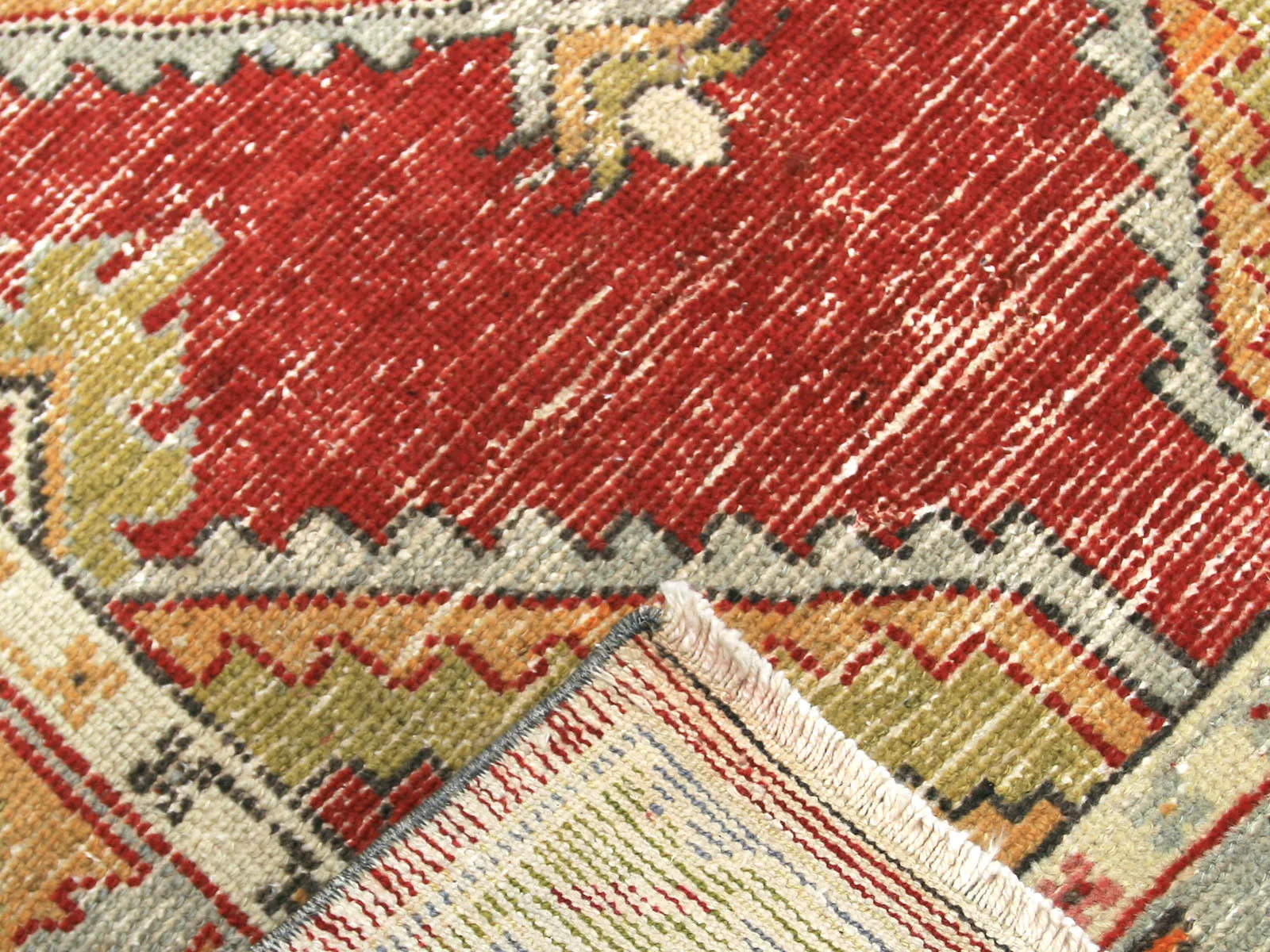 Vintage Turkish Oushak Rug - 2'6" x 5'